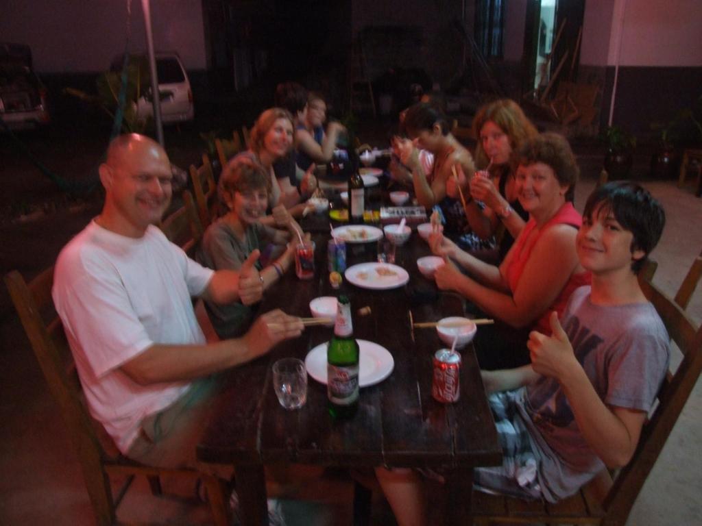 Yangshuo Moon Resort Hotel Exterior foto