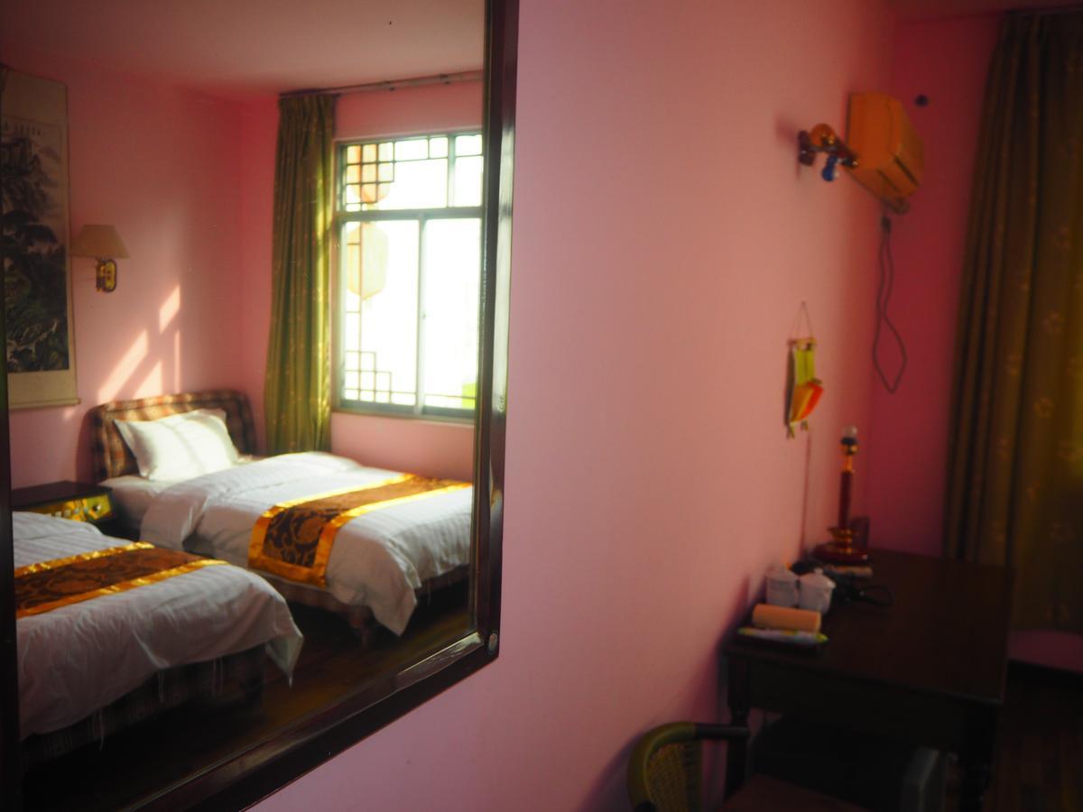 Yangshuo Moon Resort Hotel Exterior foto